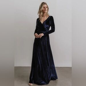 Velvet Navy Blue Long Sleeve Dress